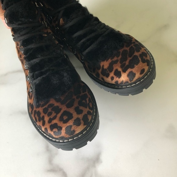 Tommy Hilfiger Icee Leopard Print Faux Fur Bootie 7.5 - Picture 8 of 12